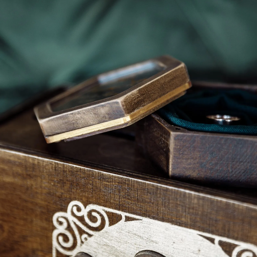 Engraved Mountain Band Holder • Unique Accessory For Wedding Ceremony ∙ Hexagon BROWN