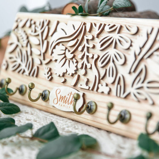 Настінні ключниці
Навісний органайзер для ключів з натурального дерева
ключниця настінна