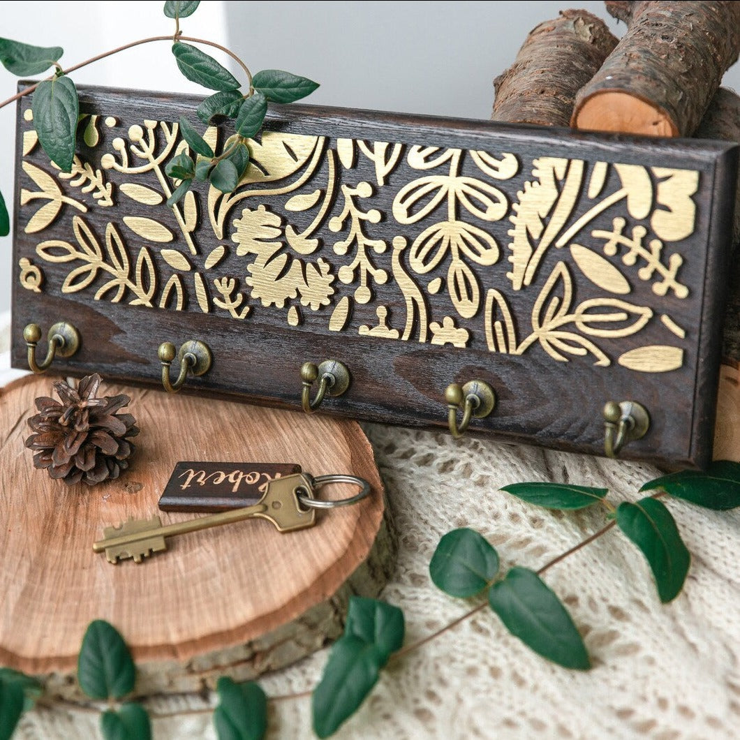 Настінні ключниці
Навісний органайзер для ключів з натурального дерева
ключниця настінна
Юск передпокій