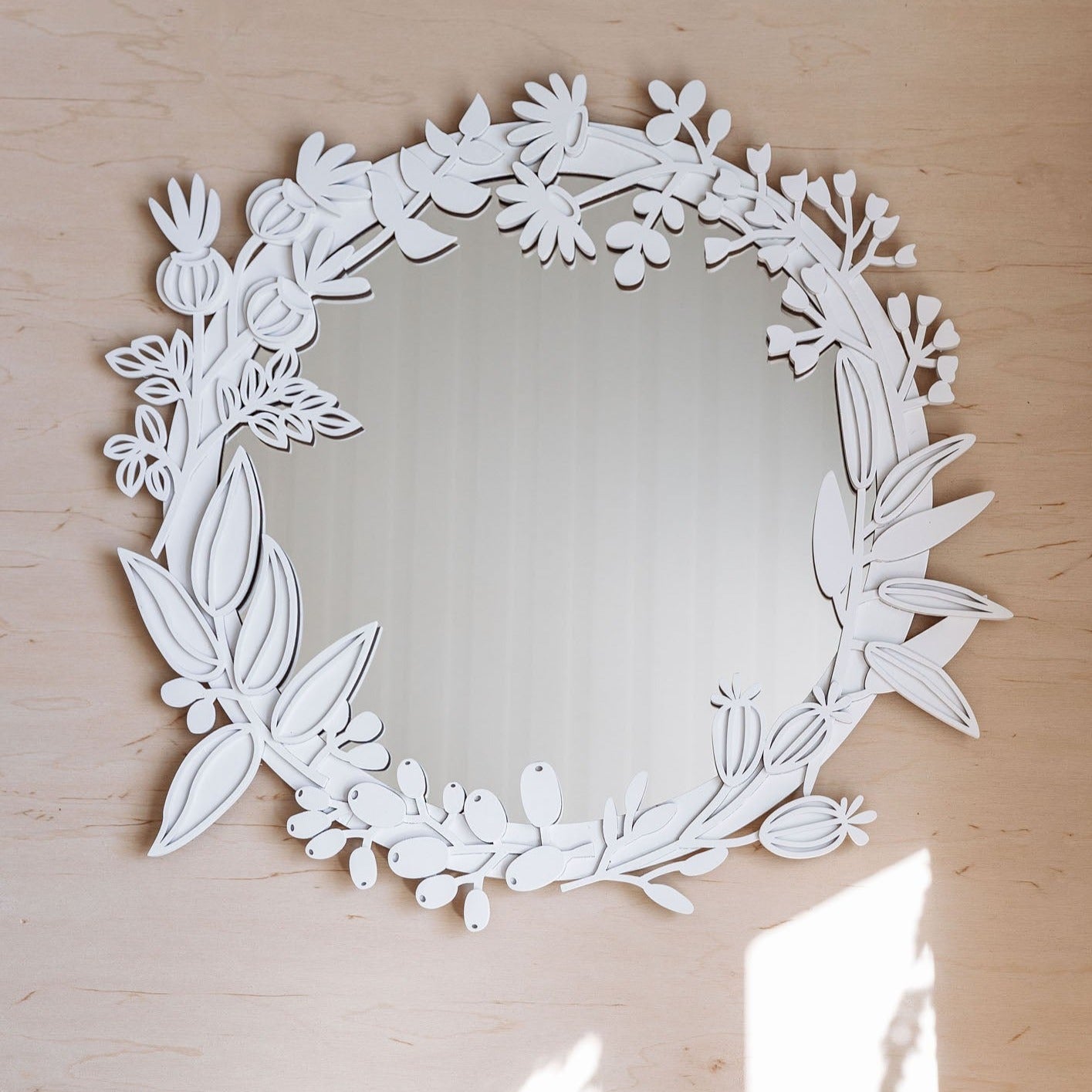 дзеркало з квітковим орнаментом,  дзеркало в дитячу,  бохо стиль,  рустік стиль,  boho, rustic, nursery, girl