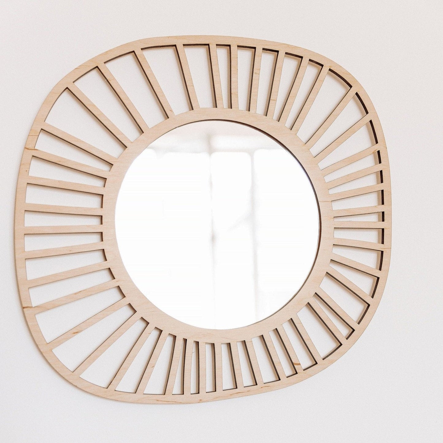 IKEA дзеркало, 
Декоративні настінні дзеркала, 
Великі дзеркала, 
декоративне дзеркало, 
Дзеркала з декоративними елементами, дзеркало у вітальню,
 Дзеркала для вітальні,
