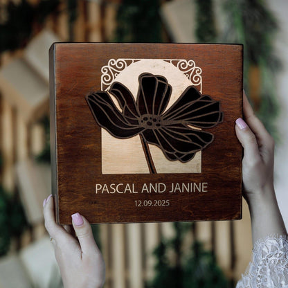 Товари для весілля
Весільний декор
Коробка для грошей на весілля
Казна для конвертів на весілля
