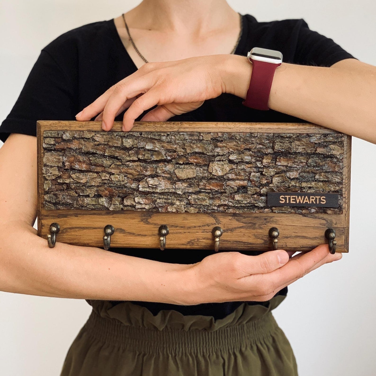 Ключниця з корою
Декор в коридор 
Сучасний дизайн коридору
Інтер'єр прихожої і коридору
Оздоблення в коридор
